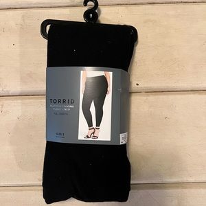 Torrid black leggings, size 1 NWT